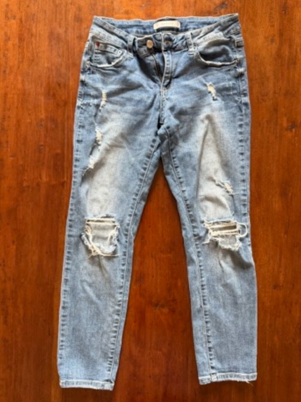 Special A "Boyfriend" Distressed Jeans - size S